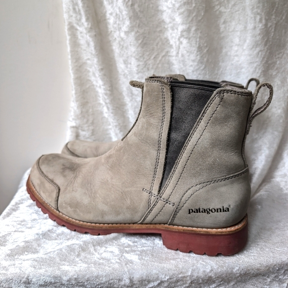 Patagonia Bungee Cord Vibram Sole Healed Chelsea Boot 12 Men\'s Gray Suede